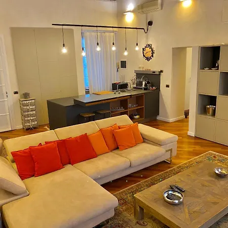 Kindness Art In Historic Center