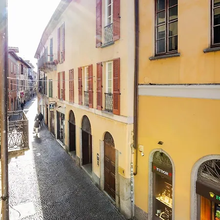 Kindness Art Historic Center 110sqm Private Parking Apartment *