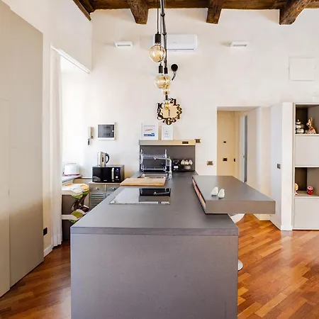 Kindness Art Historic Center 110sqm Private Parking * Arona
