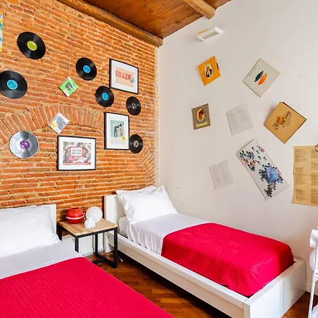 Apartment Kindness Art Historic Center 110sqm Private Parking Arona