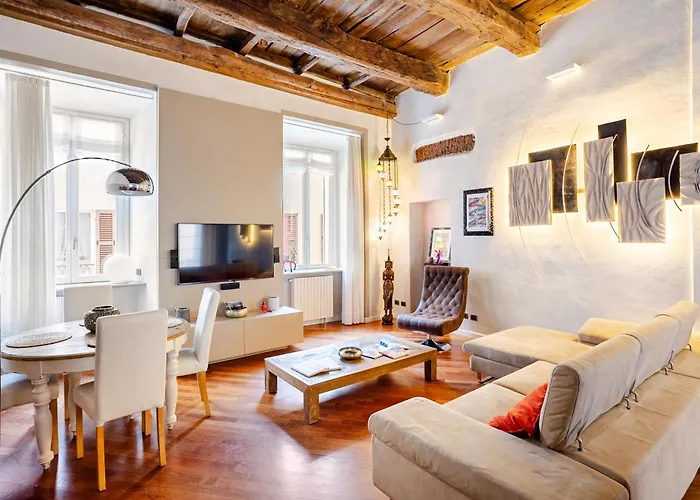 Kindness Art Historic Center 110sqm Private Parking Apartamento