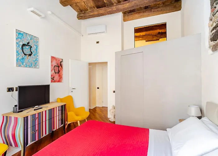 Kindness Art Historic Center 110sqm Private Parking Apartamento Arona