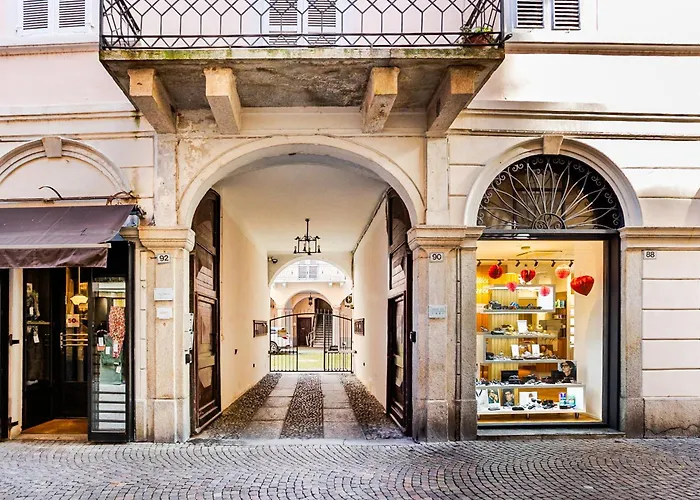 Kindness Art Historic Center 110sqm Private Parking Apartamento Arona
